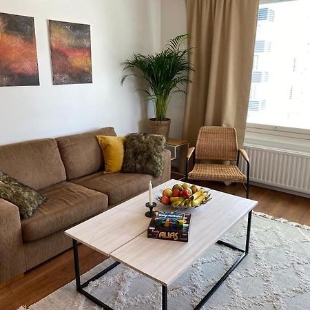 Private Apartment Near Ruissalo, Castle, Harbour - Ac, Free Parking Turku Bagian luar foto