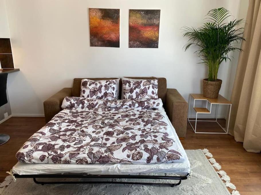 Private Apartment Near Ruissalo, Castle, Harbour - Ac, Free Parking Turku Bagian luar foto